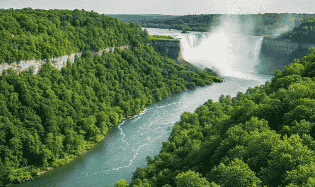 Maple Leaf Amtrak train route: scenic views from New York – Toronto with key attractions and schedules